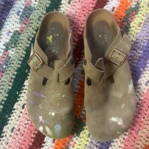 Taupe Birkenstock clogs Boston (I think EU 43)